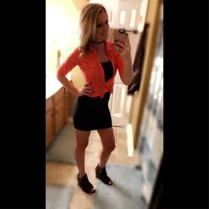 Meet your Posher, Erika